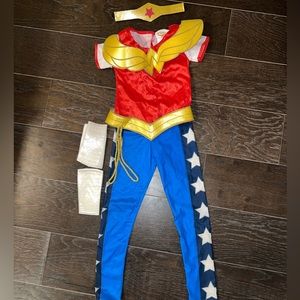 Halloween DC Superhero Girls Wonder Woman costume size small 4/6